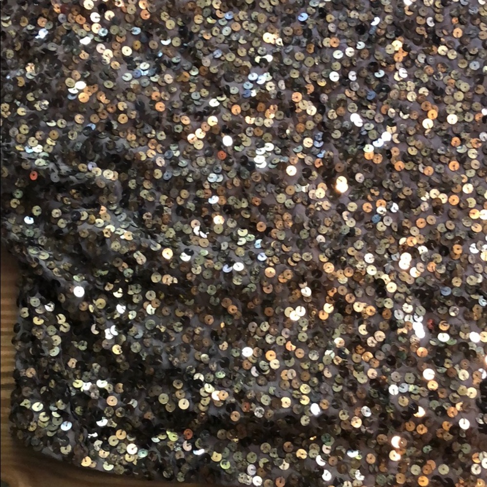 Vince Cluster Sequin Raglan Cropped Top wear 2 way - Picture 8 of 16